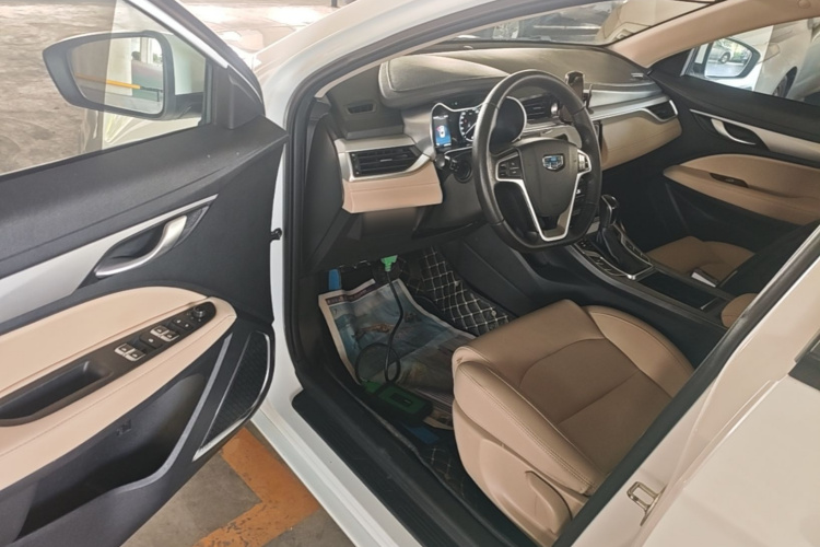 GEELY Emgrand 2018 #16 GEELY Emgrand 2018 car image #16