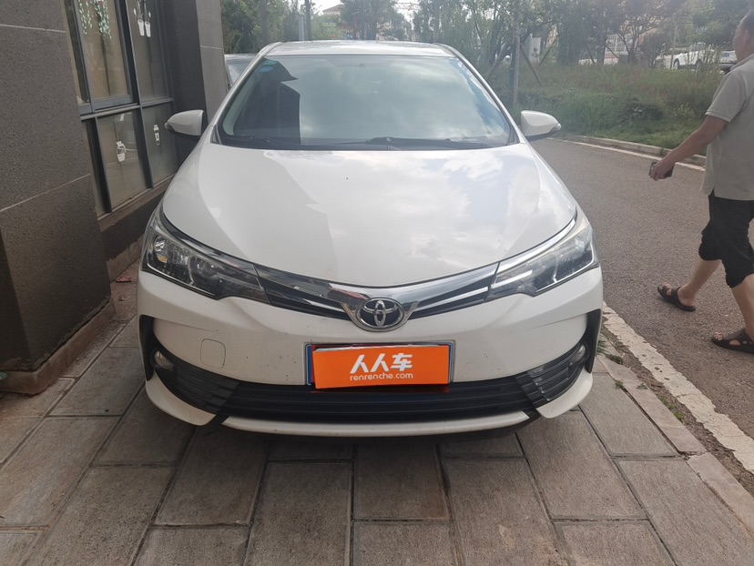 Toyota Corolla 2019 #2 Toyota Corolla 2019 car image #2