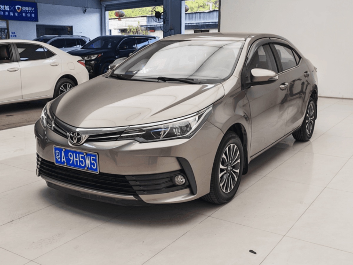 Toyota Corolla 2017 #2 Toyota Corolla 2017 صورة سيارة #2