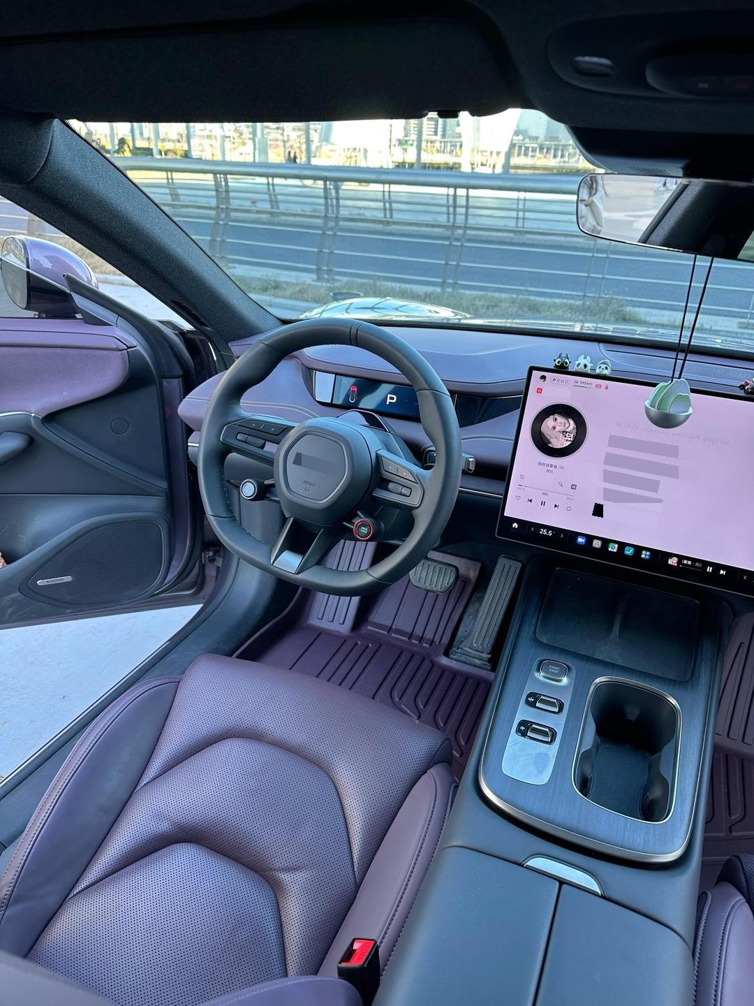 MI SU7 2025 car image #4