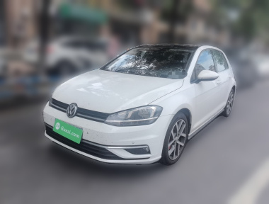Volkswagen Golf 2019 immagine di auto 