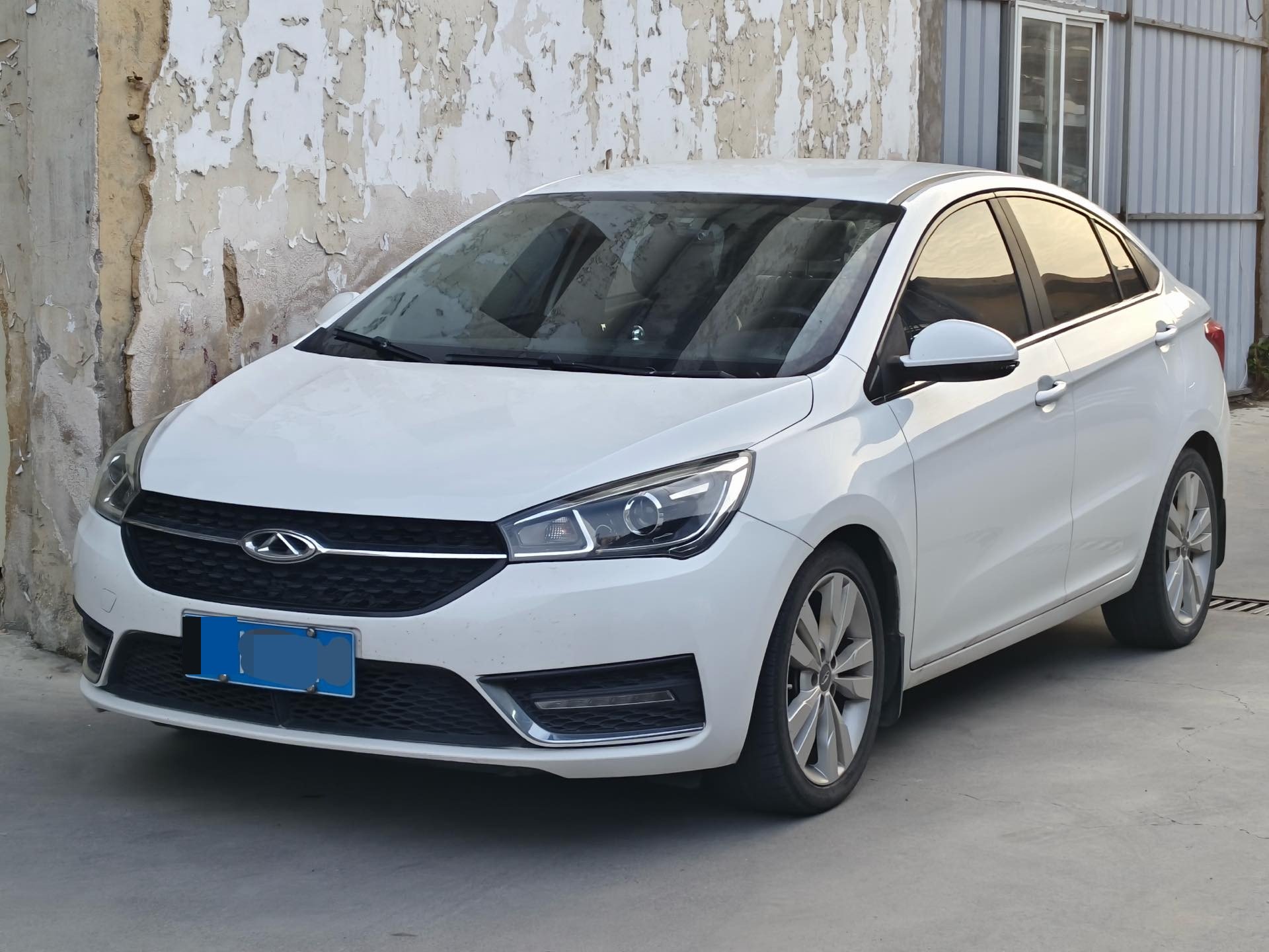 Chery Arrizo 5 2016 car image 