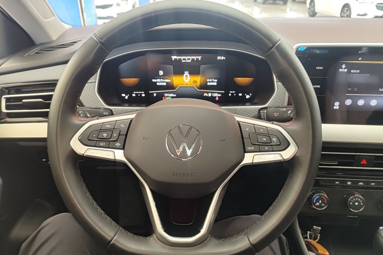 Volkswagen Lavida 2023 car image #11