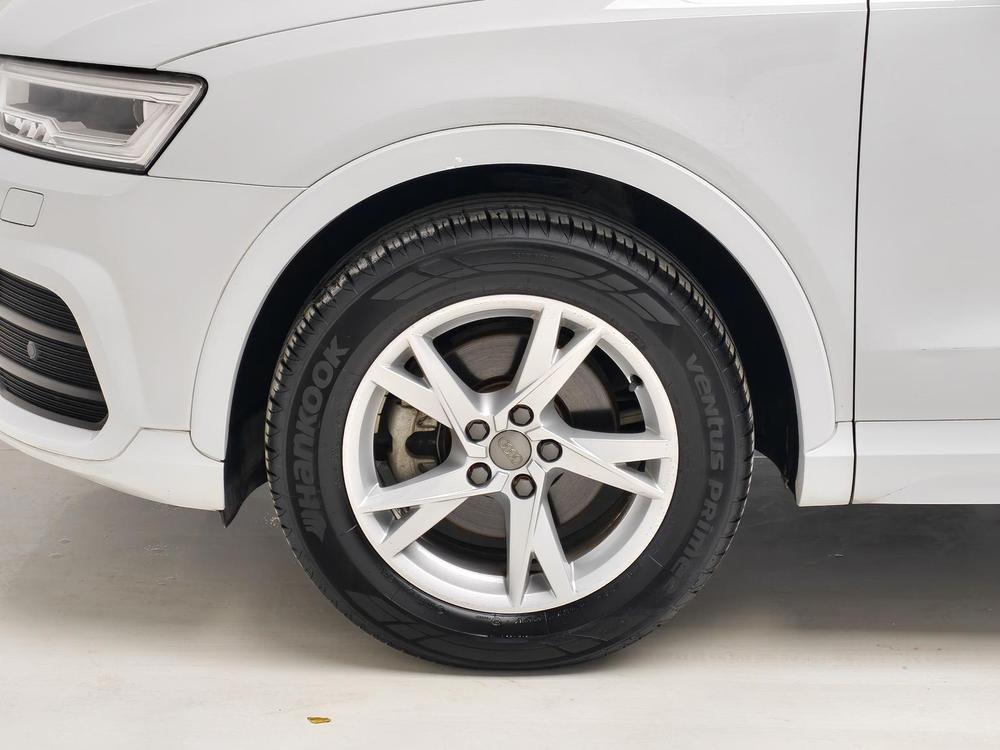 Audi Q3 2018 #9 Audi Q3 2018 car image #9