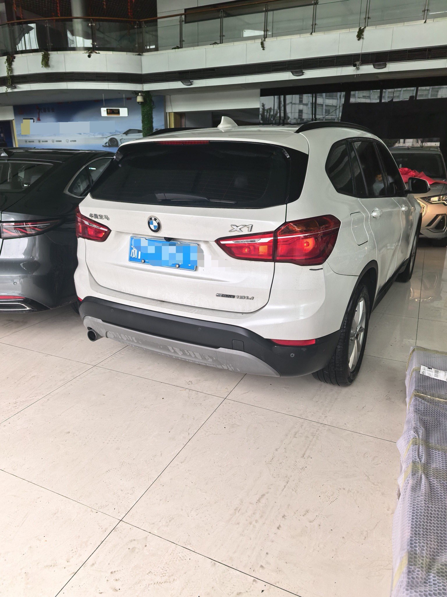 BMW X1 2018 #8 BMW X1 2018 car image #8