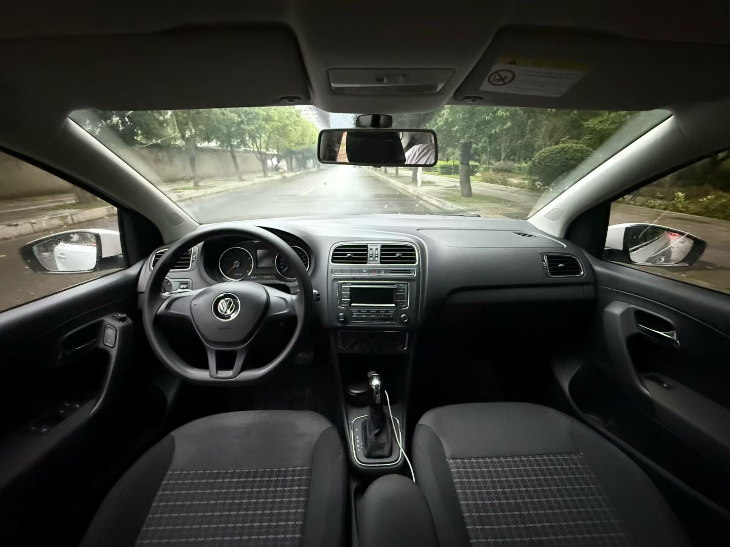 Volkswagen Polo 2015 #8 Volkswagen Polo 2015 car image #8