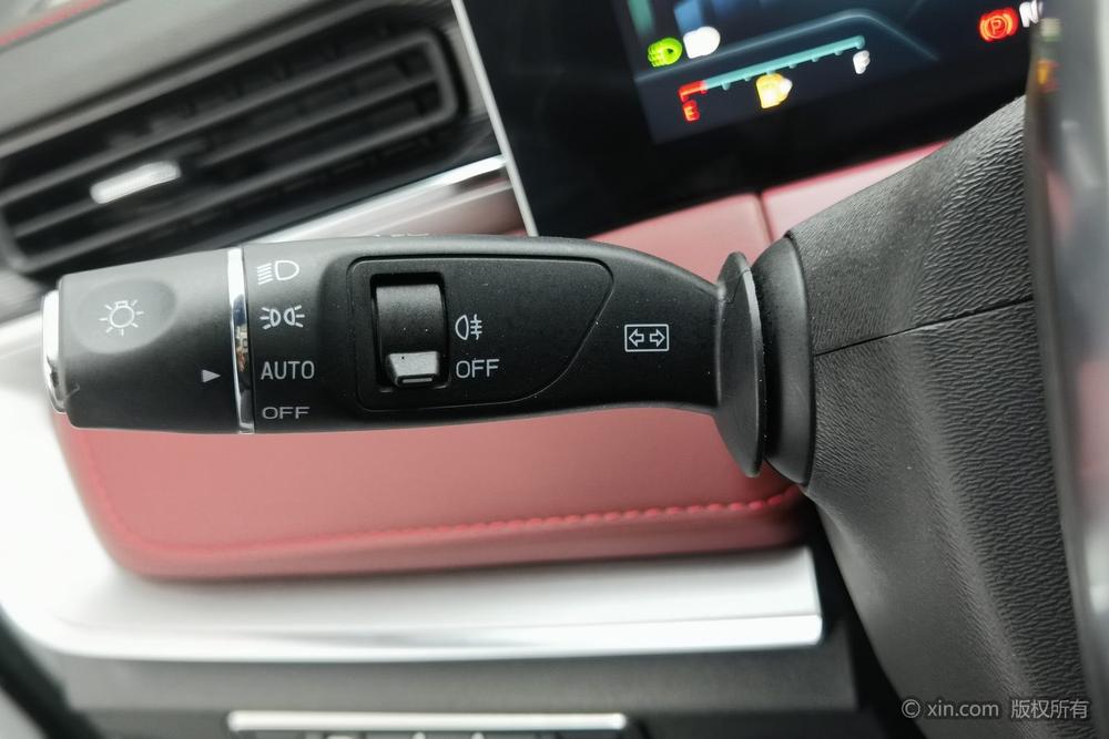 Jetour X70 PLUS 2021 car image #17