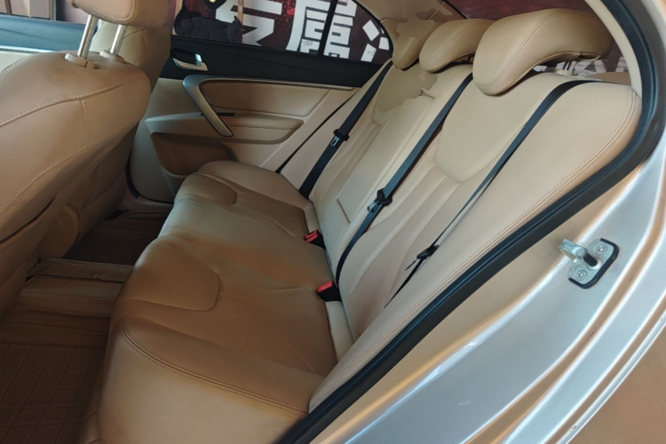 GEELY Emgrand 2017 #17 GEELY Emgrand 2017 car image #17