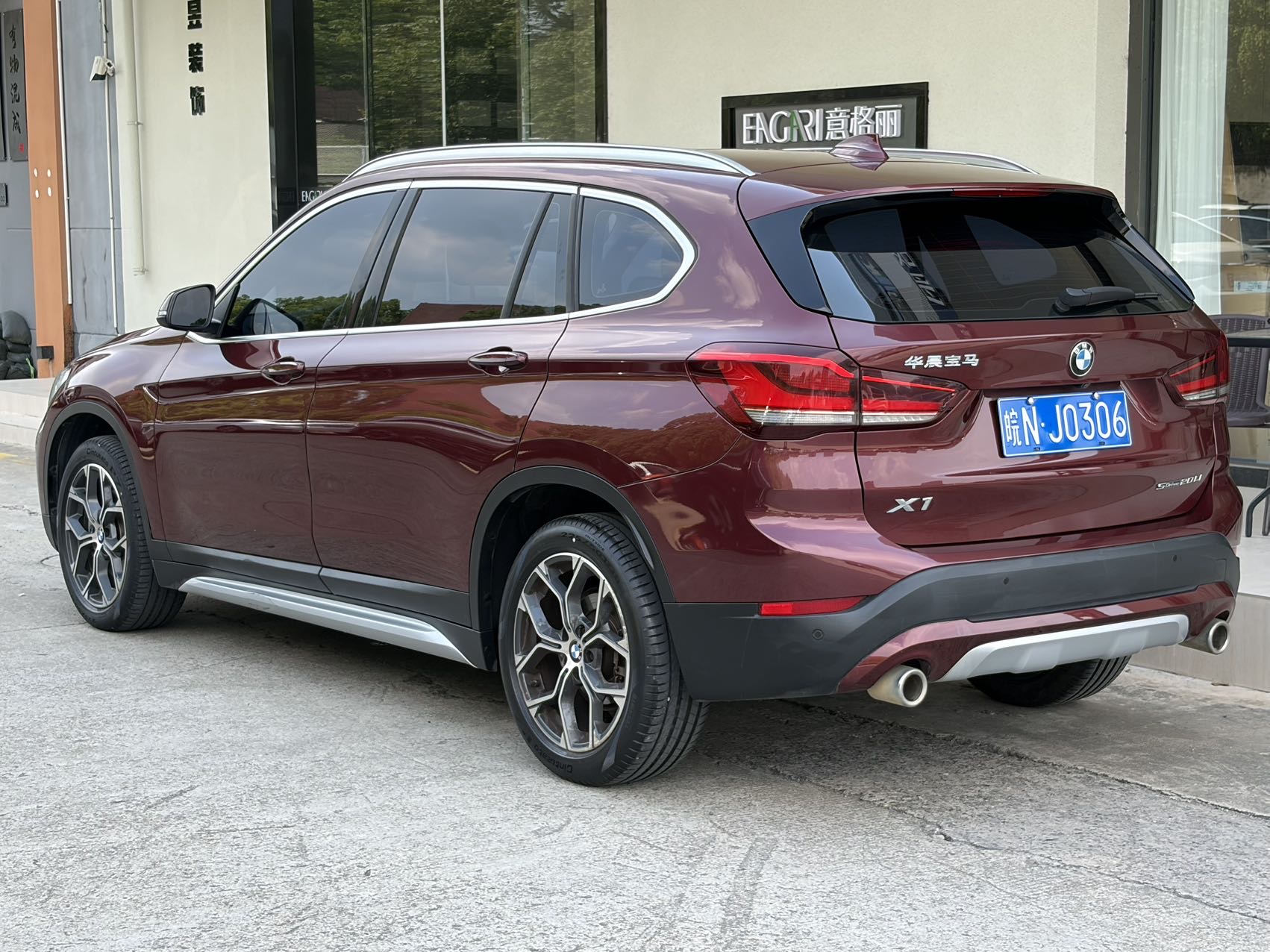 BMW X1 2020 car image #9