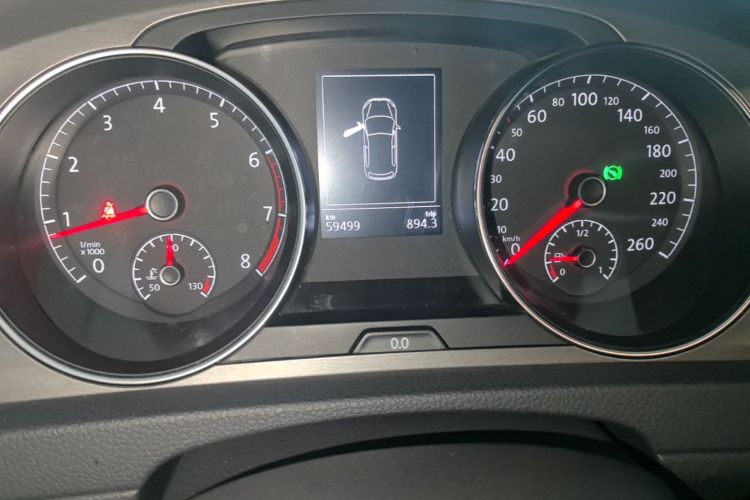 Volkswagen Golf 2015 car image #12