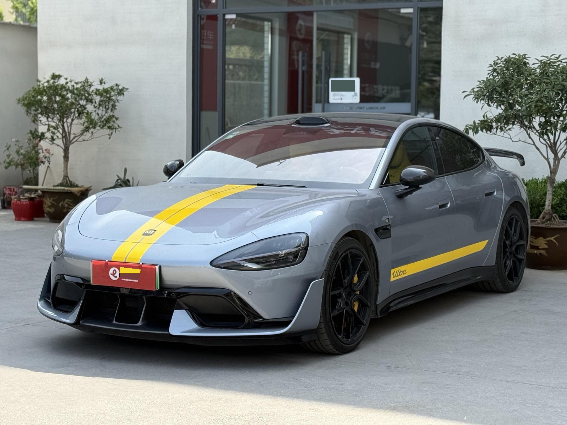 MI SU7 Ultra 2025 MI SU7 Ultra 2025 immagine di auto