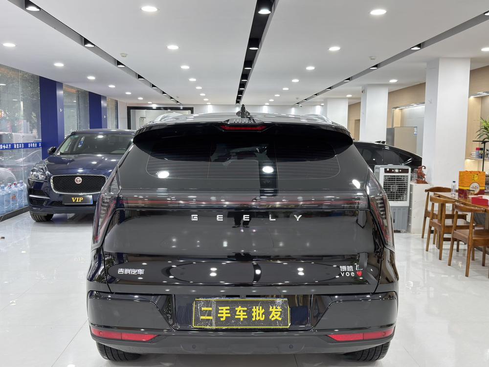 GEELY Boyue L 2025 #5 GEELY Boyue L 2025 car image #5