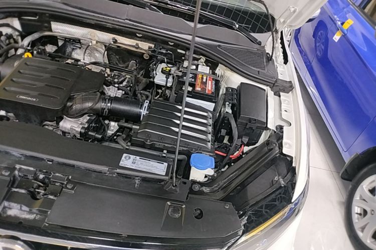 Volkswagen Bora 2020 car image #24