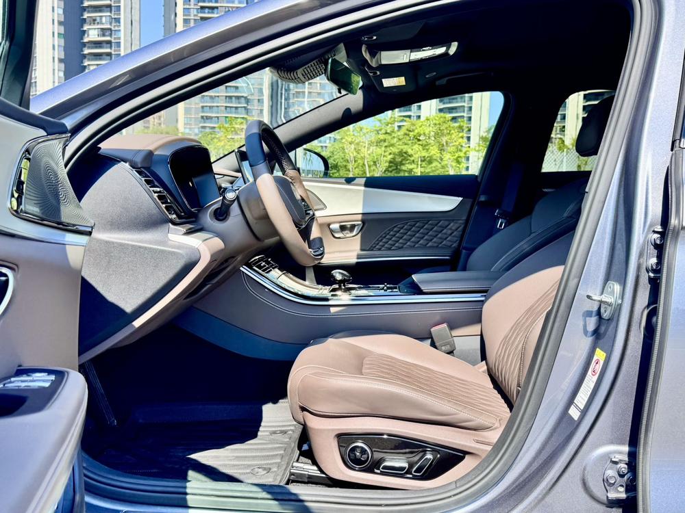 BYD Han 2024 immagine di auto #13