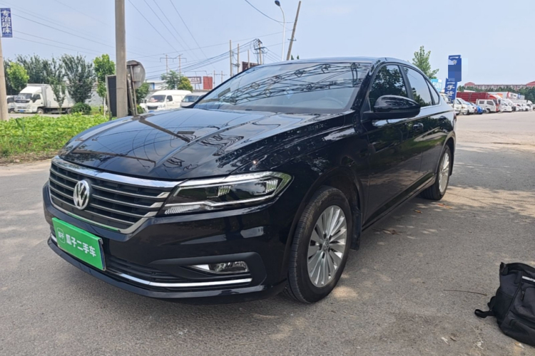 Volkswagen Lavida 2020 car image #2