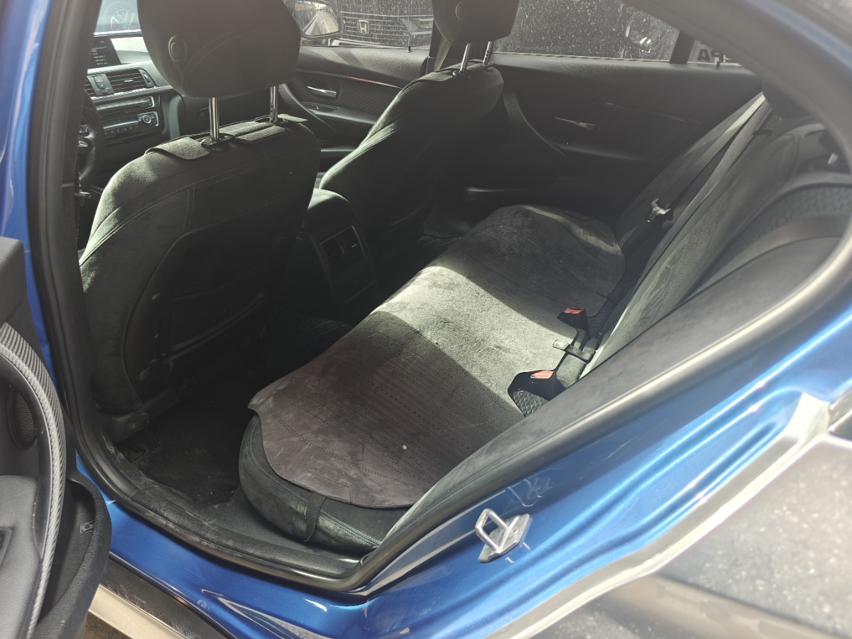 BMW 3 Series 2017 #5 BMW 3 Series 2017 car image #5