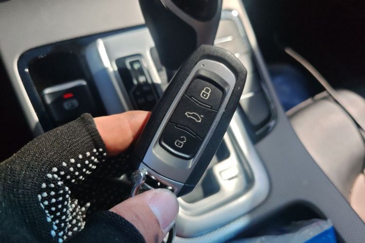 GEELY Emgrand GL 2018 car image #11