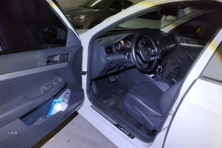 Volkswagen Lavida 2017 car image #18
