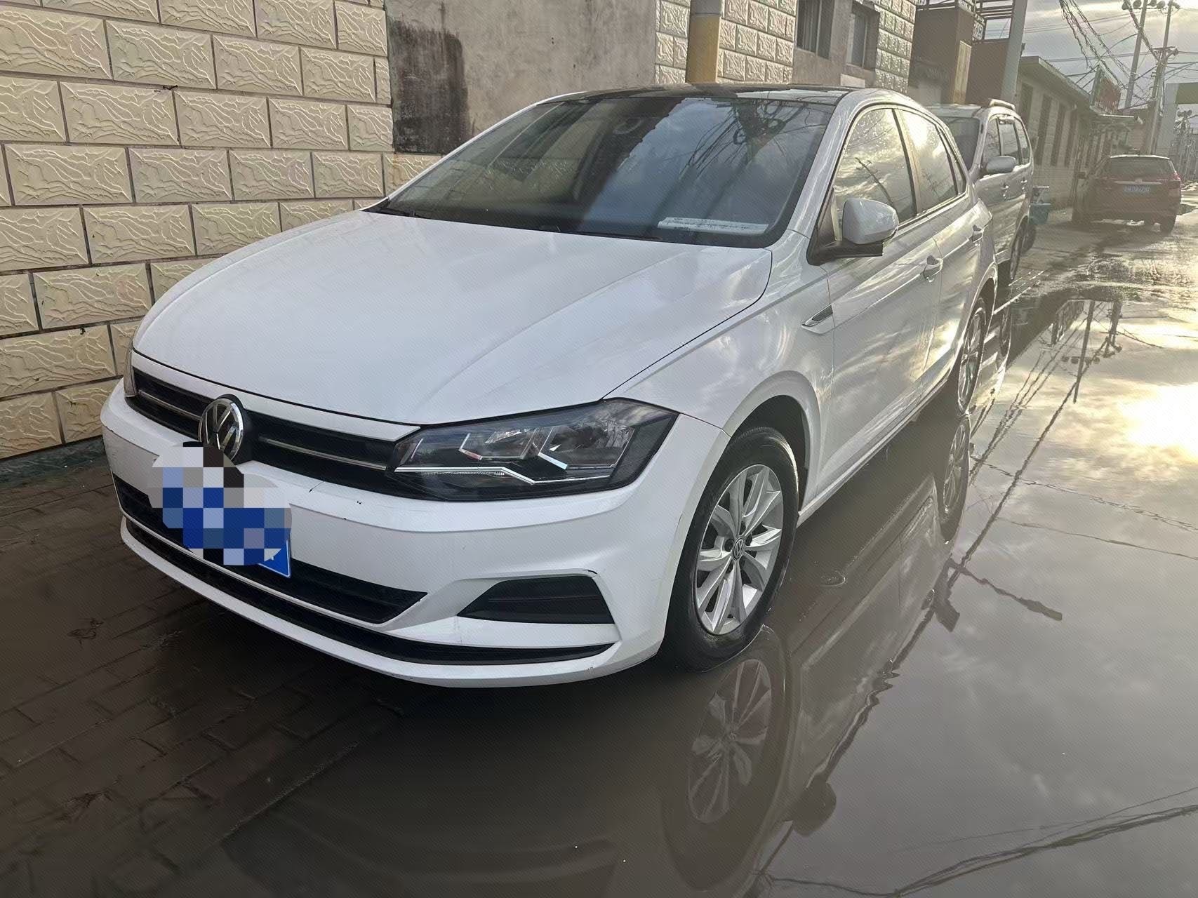 Volkswagen Polo 2020 car image 