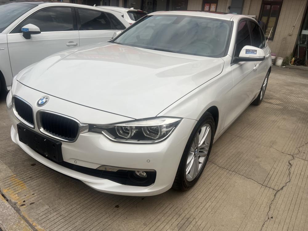 BMW 3 Series 2016 BMW 3 Series 2016 car image