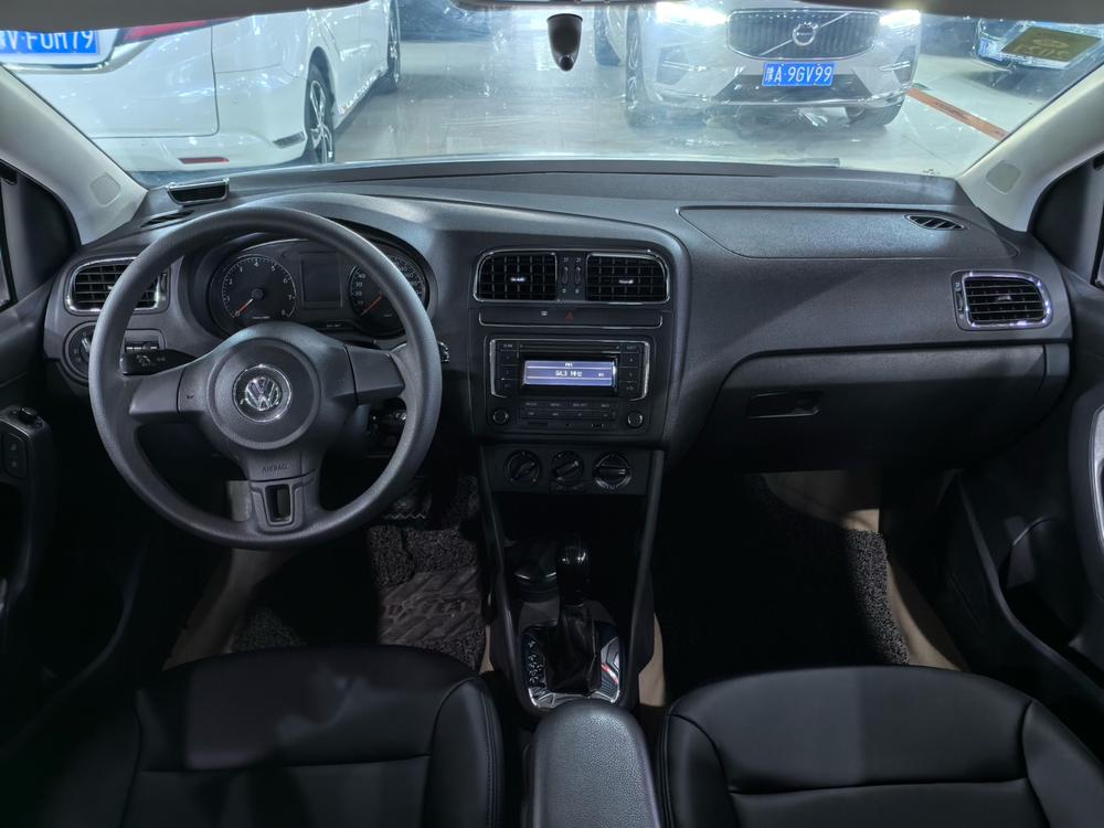 Volkswagen Polo 2013 #6 Volkswagen Polo 2013 car image #6