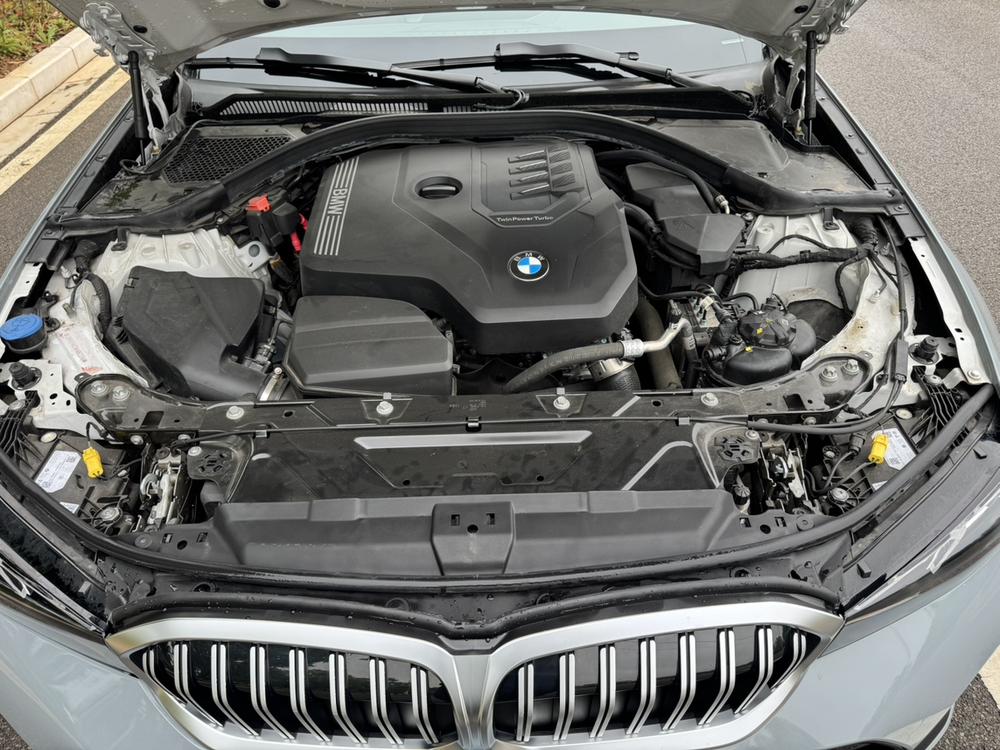 BMW 3 Series 2024 #9 BMW 3 Series 2024 car image #9