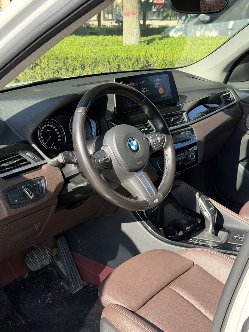 BMW X1 2021 imagen de coche #5