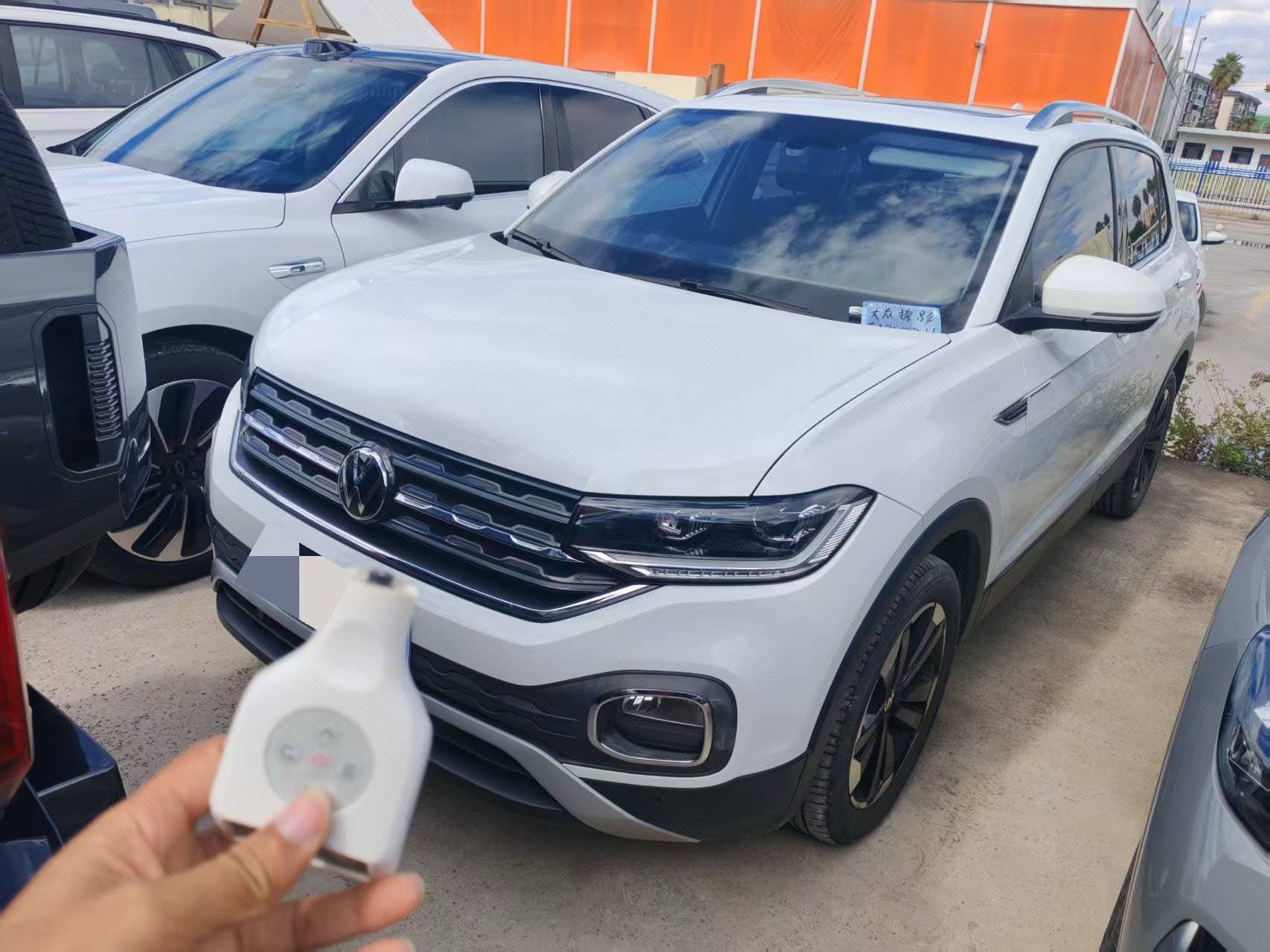 2025 2025 car image