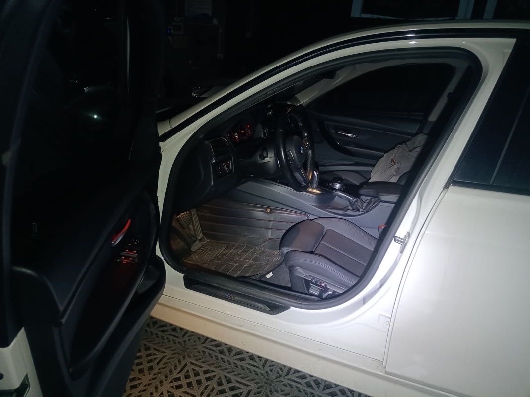 BMW 3 Series 2017 car image #5