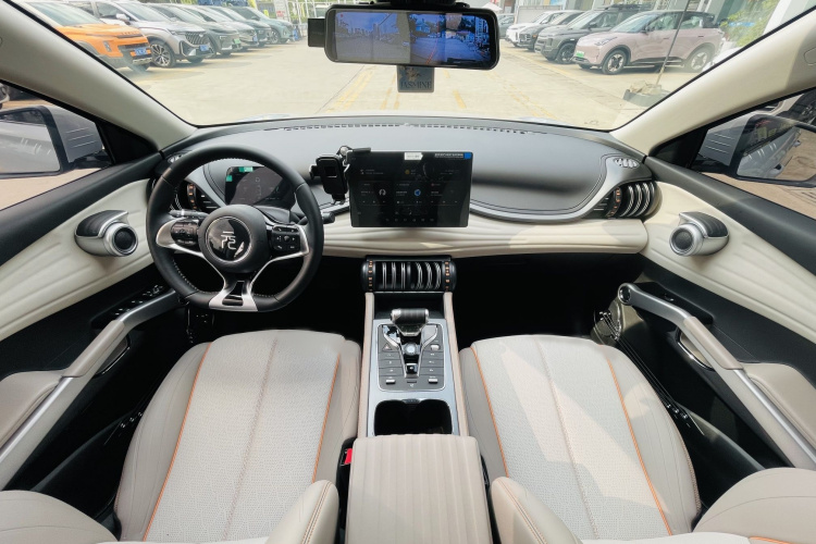 BYD Yuan Plus 2025 #14 BYD Yuan Plus 2025 car image #14