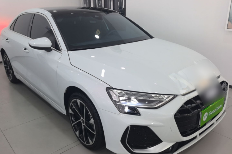 Audi A3 2025 immagine di auto #6