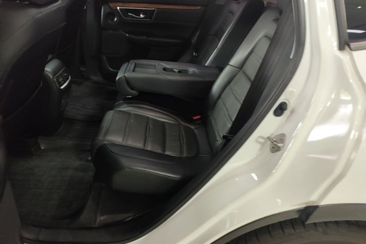 Honda CR-V 2018 car image #17