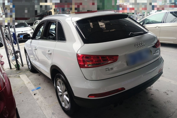 Audi Q3 2015 #5 Audi Q3 2015 صورة سيارة #5