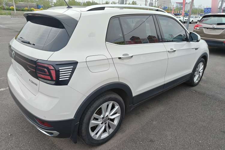Volkswagen T-Cross 2020 car image #8