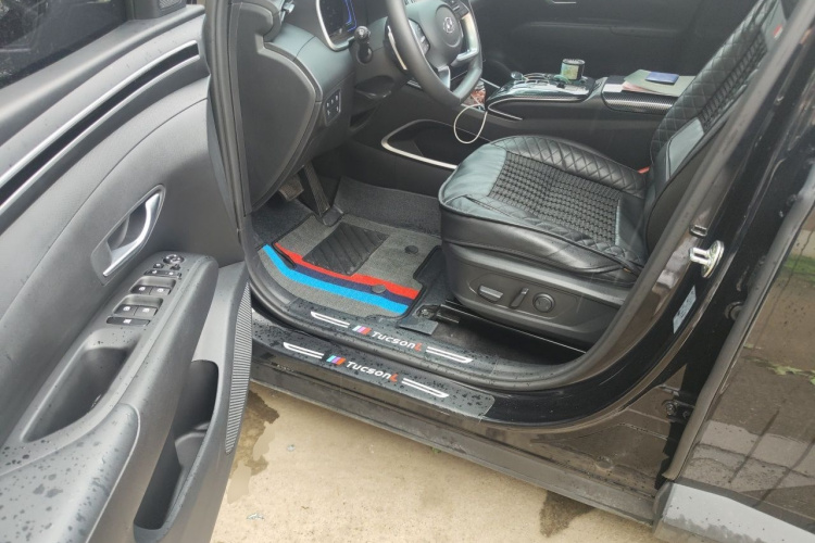 Hyundai Tucson 2024 car image #9