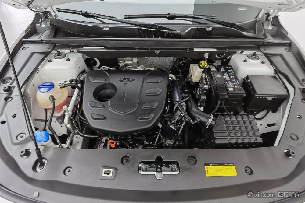 Jetour X70 PLUS 2023 car image #5