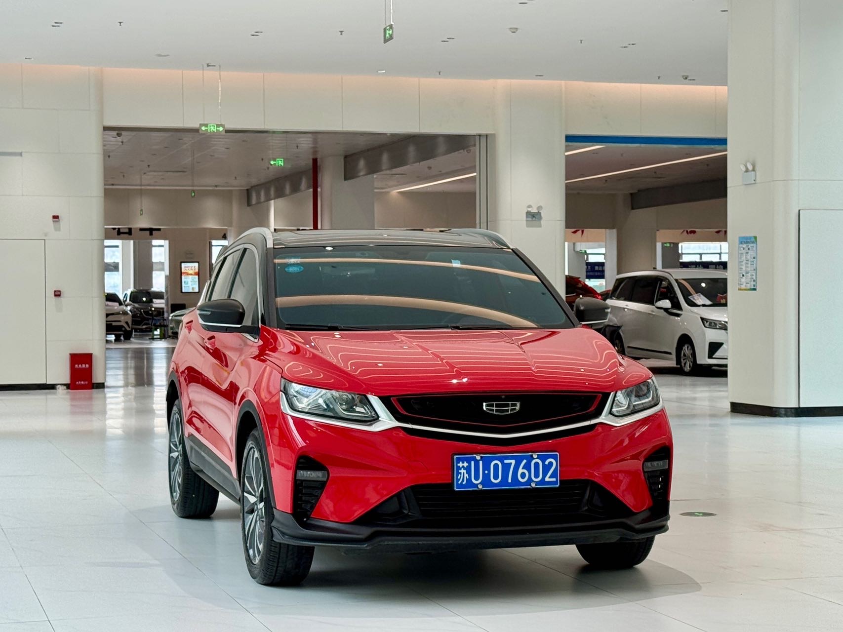 GEELY Coolray 2019 image de voiture #3