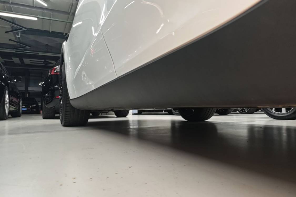 Tesla Model Y 2024 car image #8
