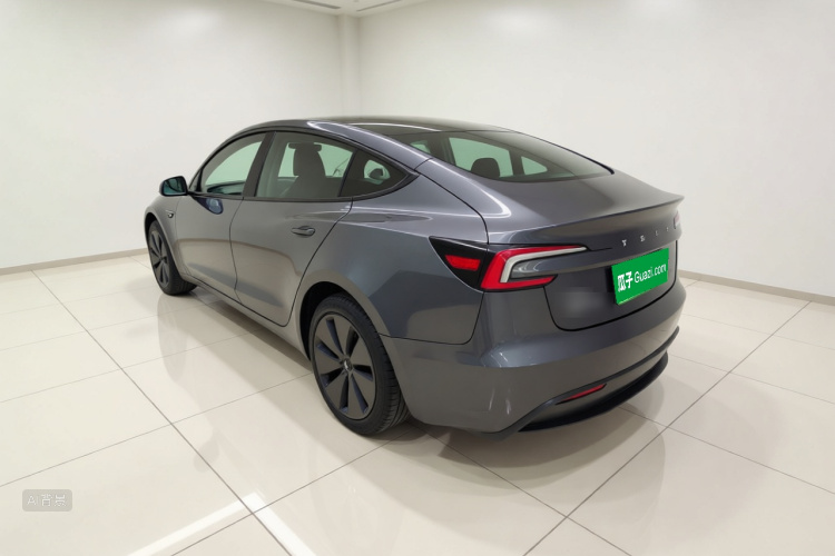 Tesla Model 3 2025 #5 Tesla Model 3 2025 car image #5