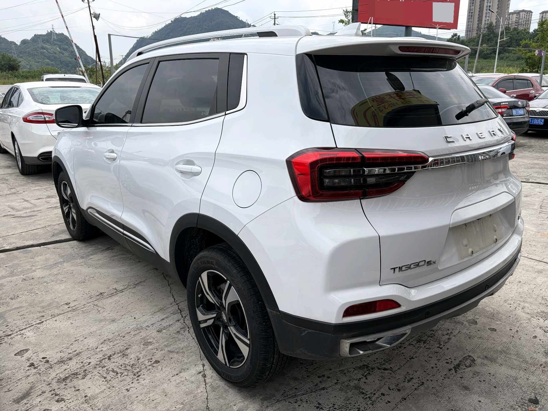Chery Tiggo 5x 2023 car image #2