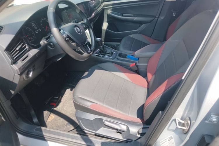 Volkswagen Bora 2019 car image #19
