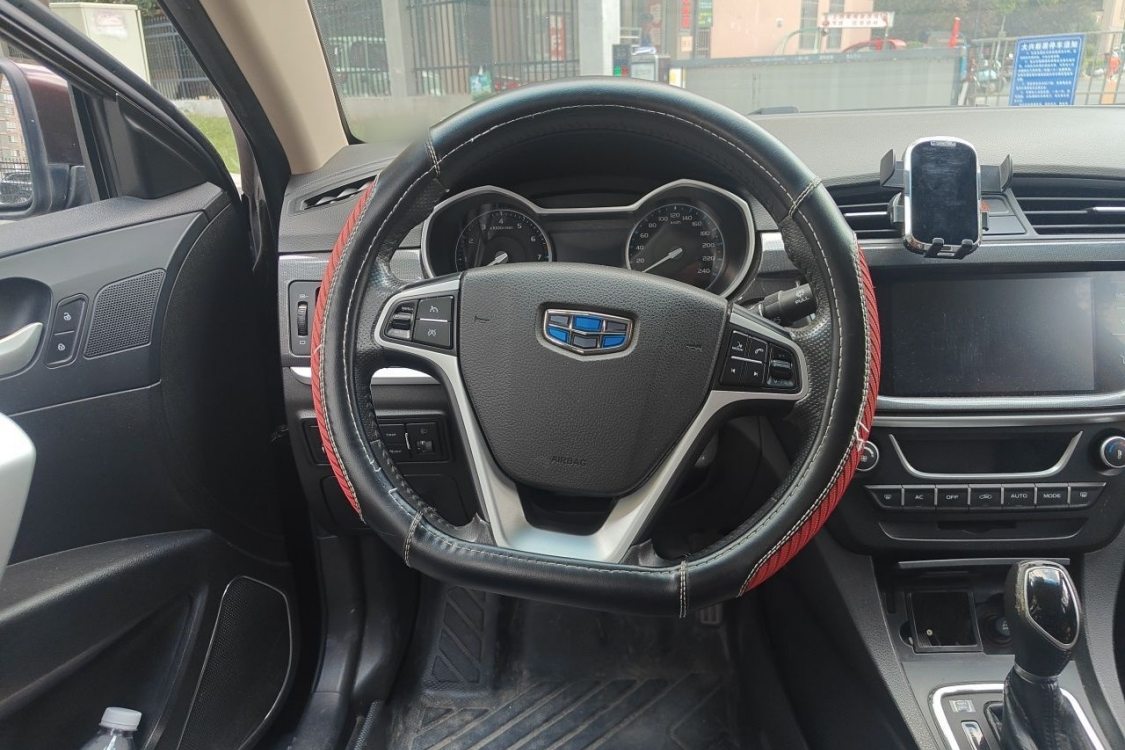 GEELY Emgrand 2016 #24 GEELY Emgrand 2016 car image #24