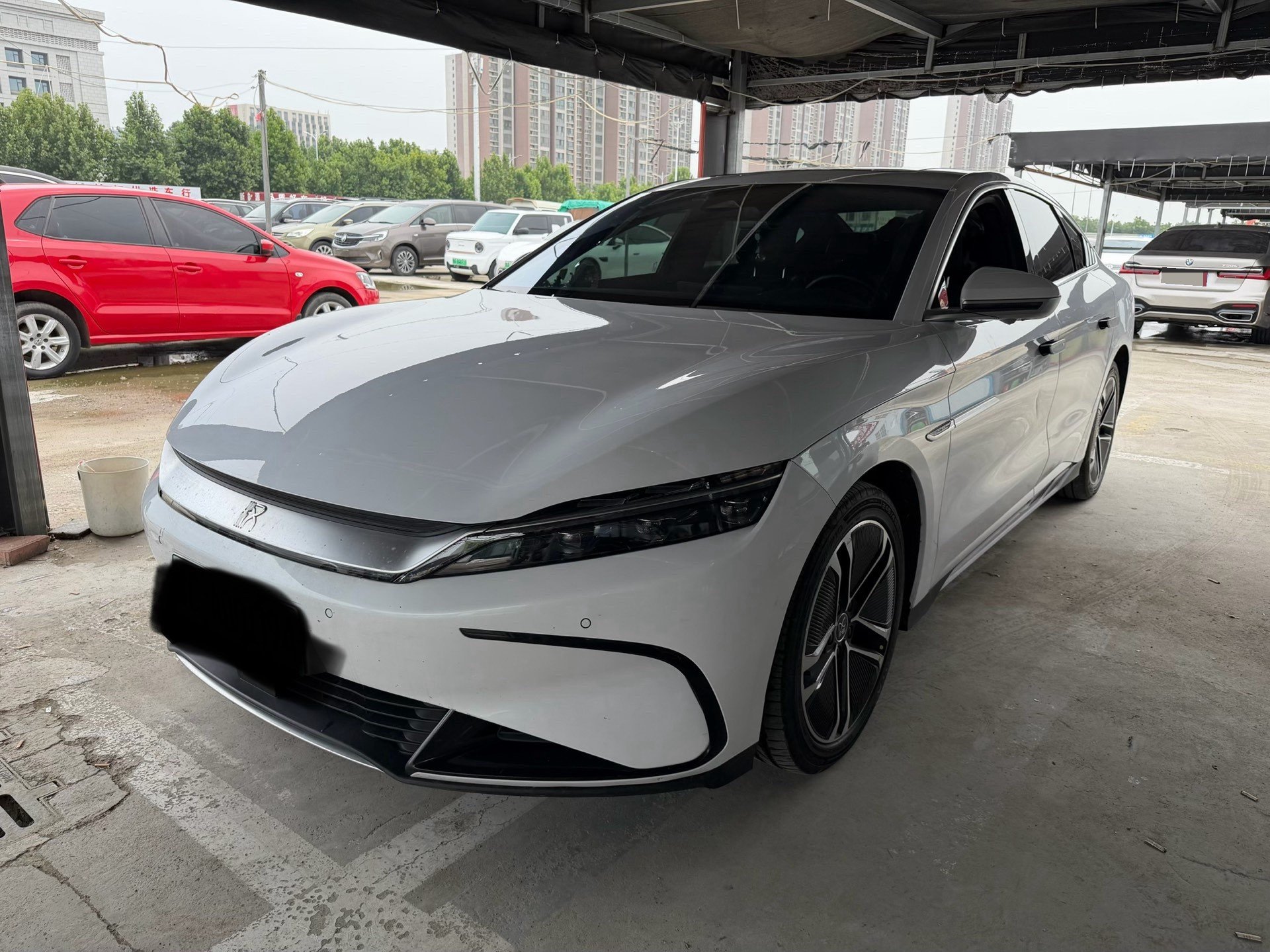 BYD Han 2023 car image 