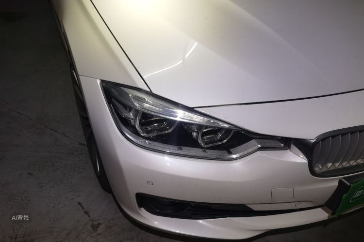 BMW 3 Series 2019 car image #8
