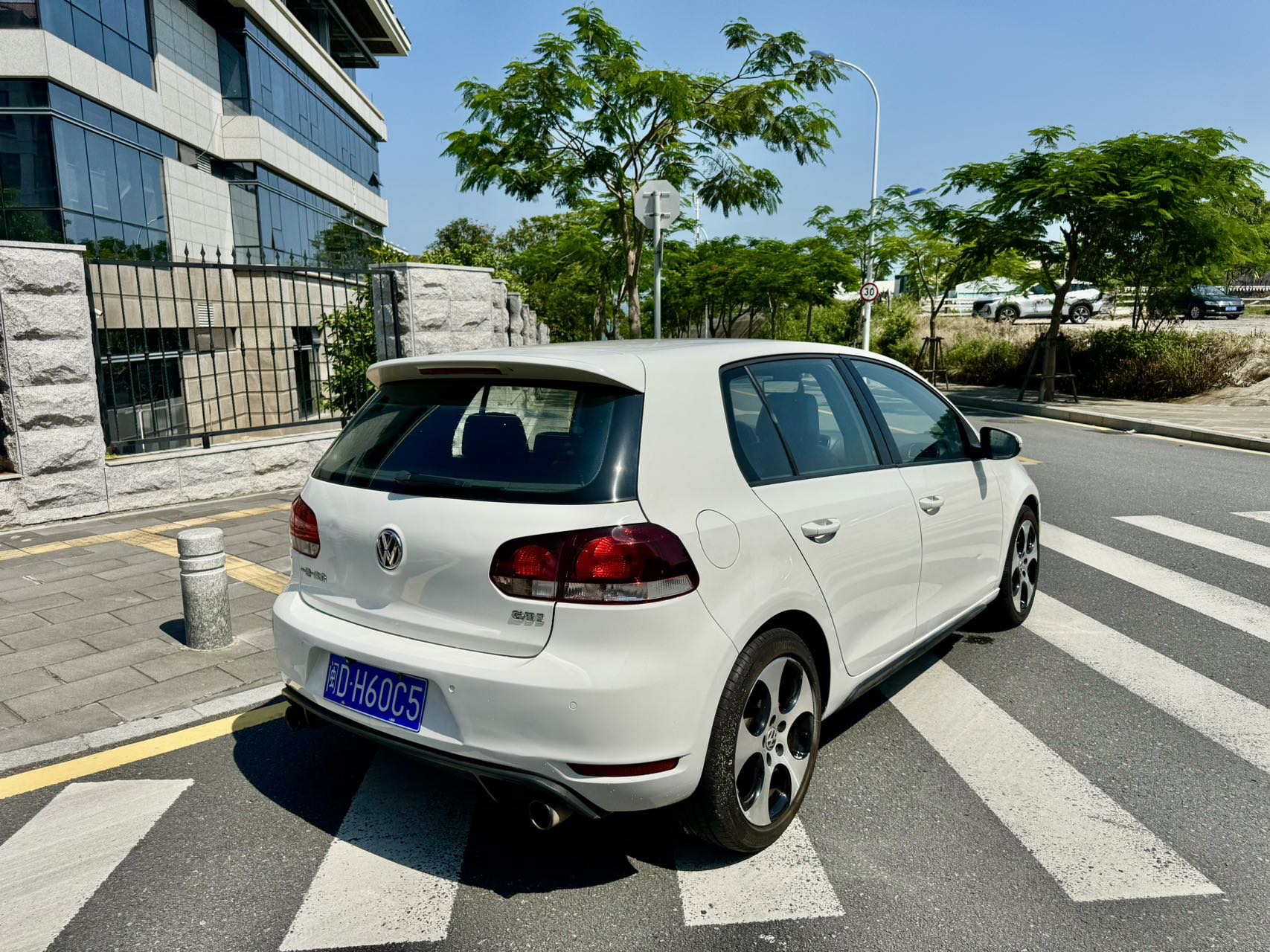 Volkswagen GolfGTI 2012 #9 Volkswagen GolfGTI 2012 immagine di auto #9