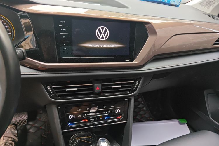 Volkswagen Tharu 2021 immagine di auto #15