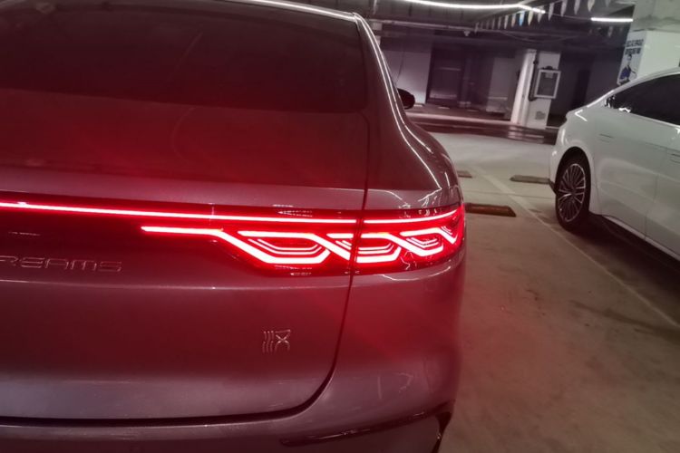 BYD Han 2022 car image #8