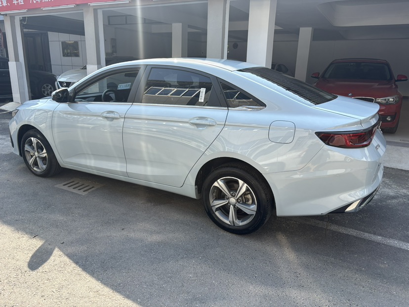 GEELY Emgrand L HiP 2024 #5 GEELY Emgrand L HiP 2024 immagine di auto #5