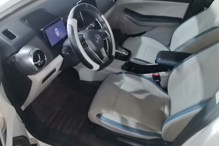 BYD Yuan Pro 2023 car image #19
