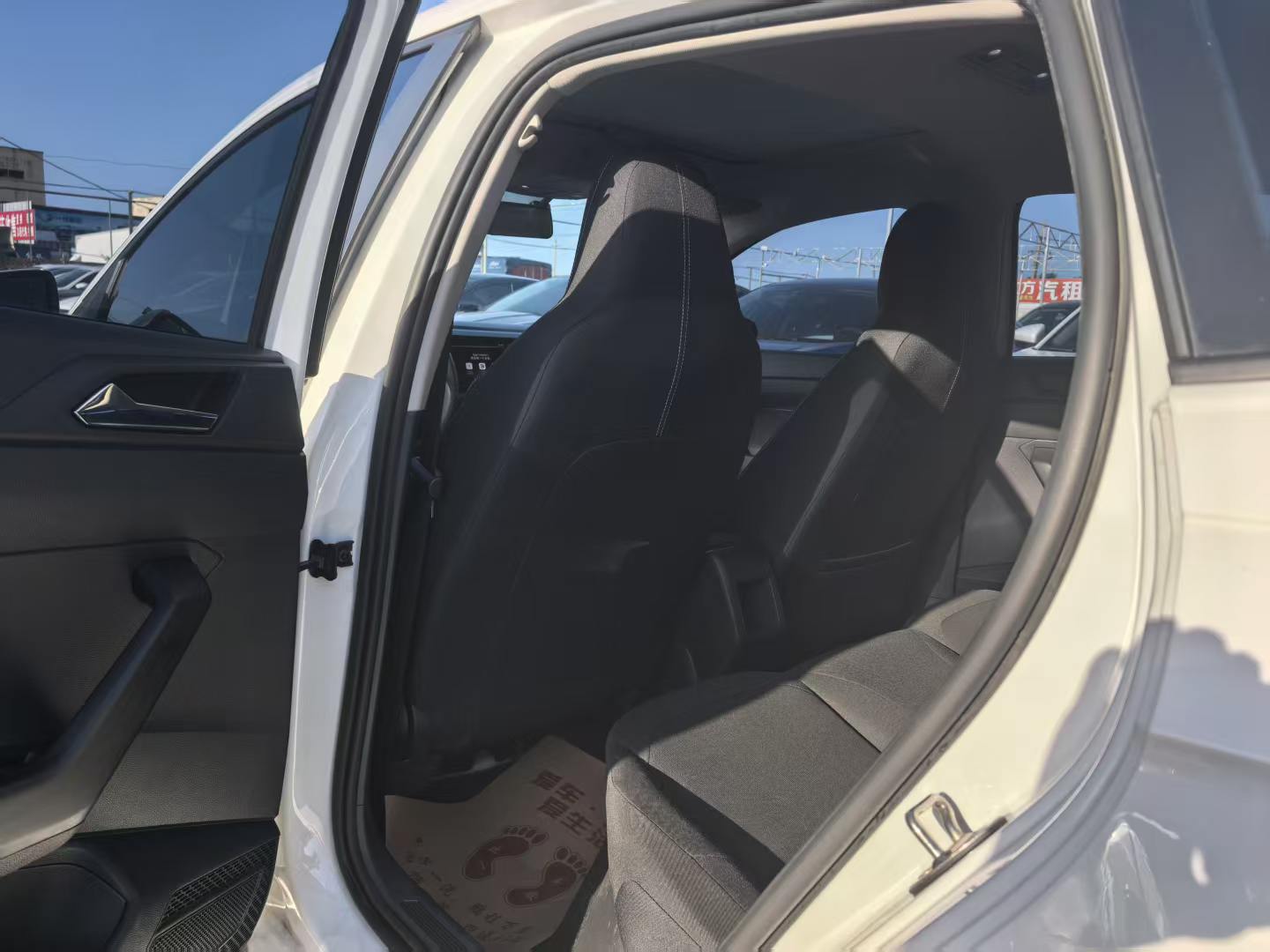 Volkswagen Polo 2021 car image #7